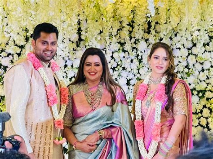 Abhishek Ambareesh Height, Weight, Net Worth, Age, Birthday, Wikipedia, Who, Instagram, Biography