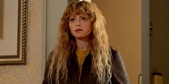 Actress Natasha Lyonne Teeth Are Arranged Well, Did She Used Braces