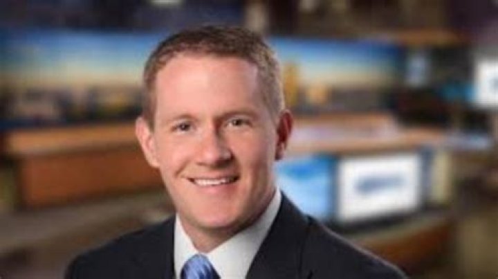 Adam Owens Wiki, Age, Wife, Family, Kids, Height, Salary, Net Worth, Instagram