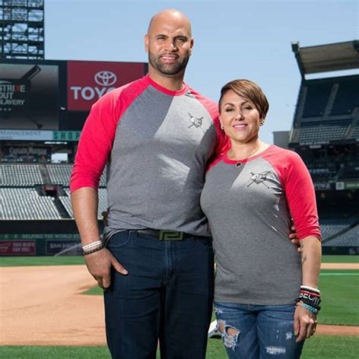 Albert Pujols Net Worth, Age, Bio, Wife, Family