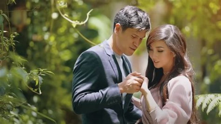 Alodia Gosiengfiao And New Boyfriend Christopher Quimbo Age Difference, What Does He Do For A Living?