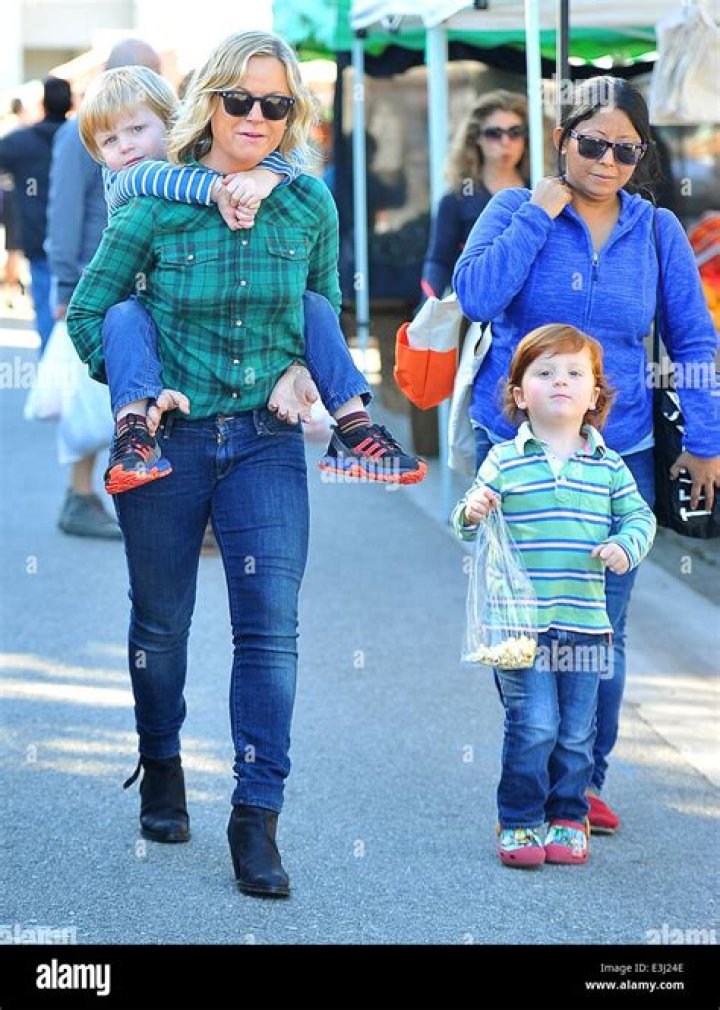 Amy Poehler Kids: Meet Amy Poehler’s Adorable Children Archie Arnett And Abel Arnett?