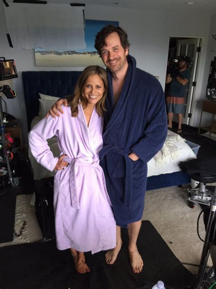 Andrea Savage: Husband, net worth, tattoos, smoking & body measurements