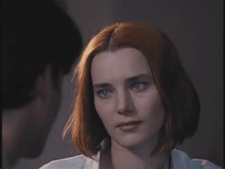 Angela Featherstone Bio, Wiki, Age, Height, Husband, Movies and Net Worth