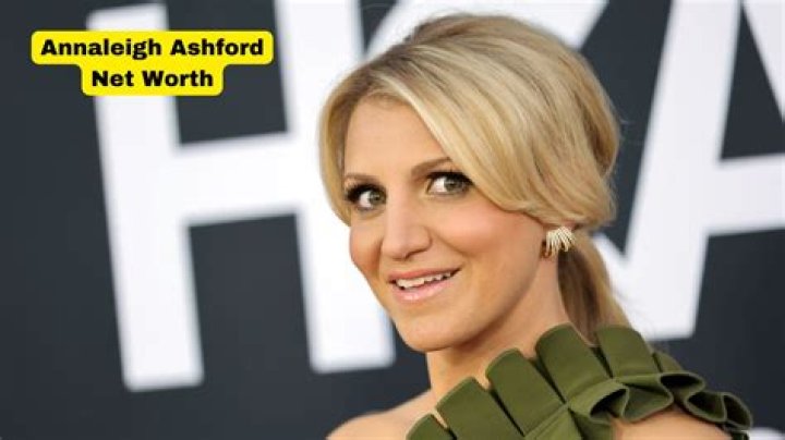 Annaleigh Ashford Height, Weight, Net Worth, Age, Birthday, Wikipedia, Who, Nationality, Biography
