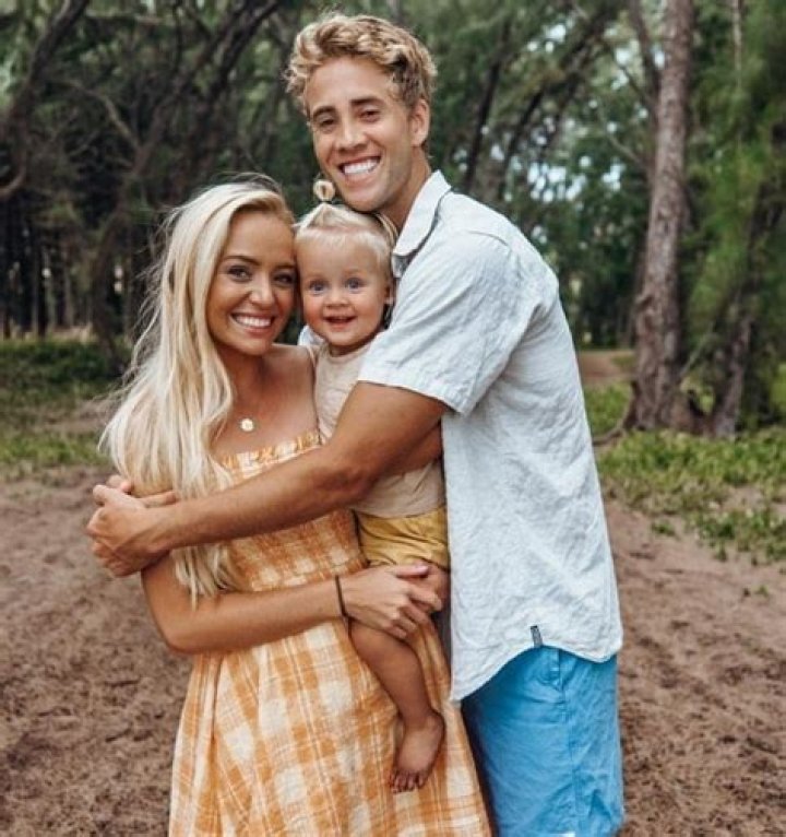 Are Derek And Tanner Beeston Twins? Beeston Family Details To Know