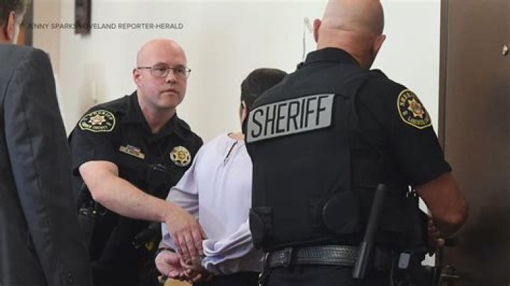 Are Police Officers Austin Hopp And Daria Jalali Lovers? Their Age Arrest And Charges