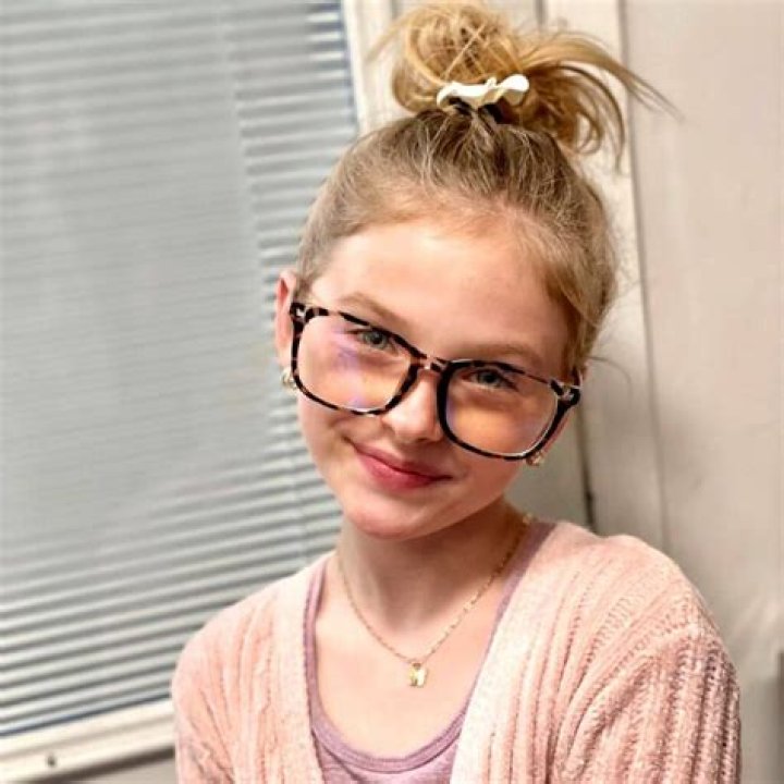 Ava Allan Biography, Age, Family, Career, Movies