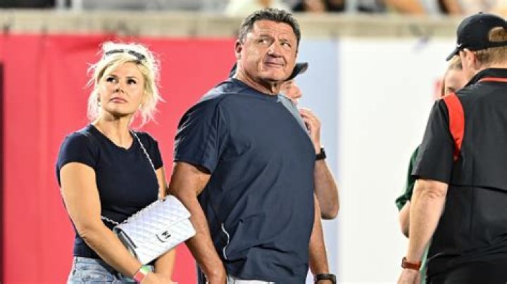 Bailie Lauderdale Age Difference With Ed Orgeron, New Girlfriend and Family Split