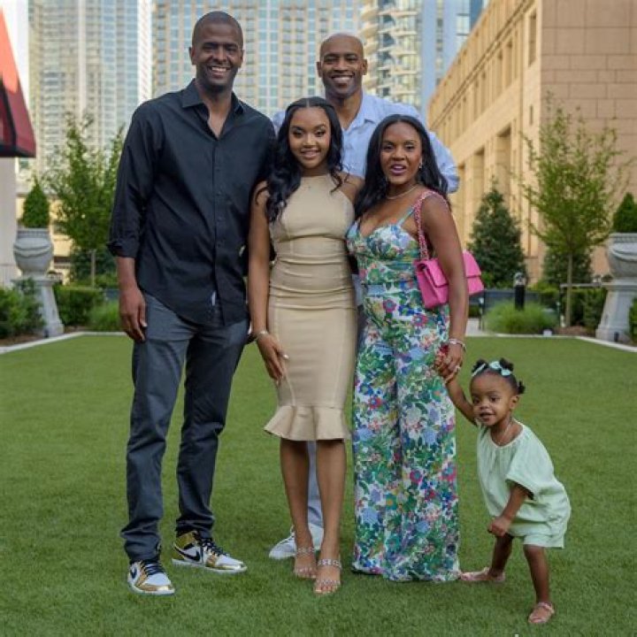 Bakari Sellers Wiki, Age, Wife, Children, Net Worth, Height, Podcast, CNN, Family, Twitter, Salary, Instagram, Parents