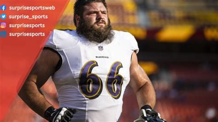 Ben Cleveland Age, Number, Height, Weight, Contract, Salary, PFF