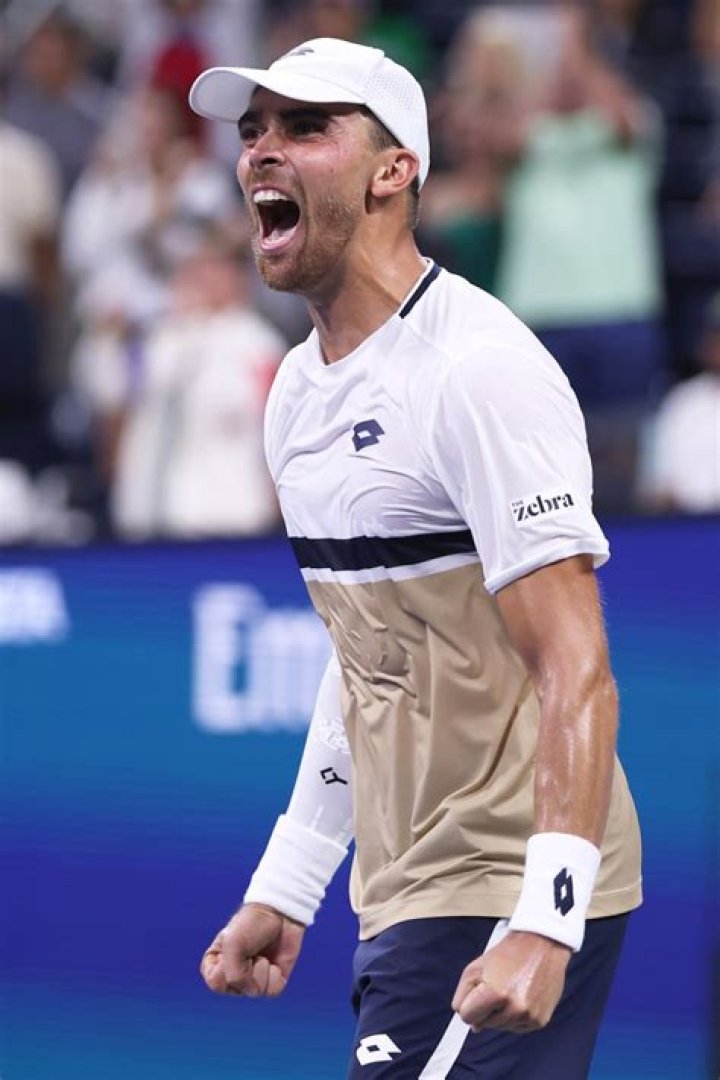 Benjamin Bonzi Ranking, Coach, Age, Height, Prize Money