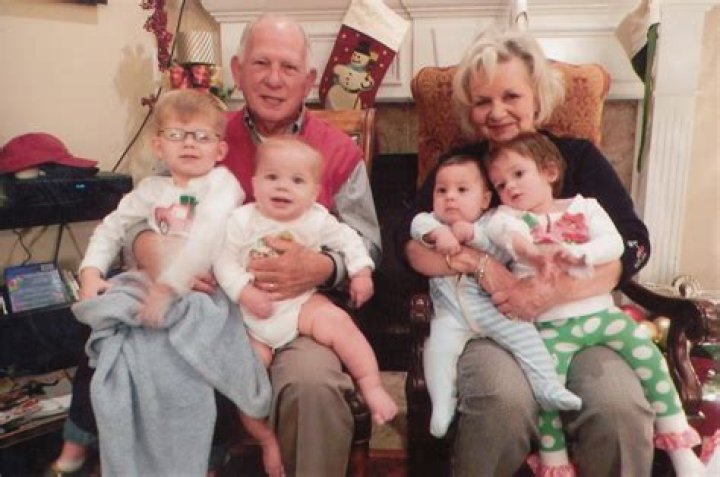 Bill Simmons Wife (Kari), Dad, Son, Daughter, Family, Height