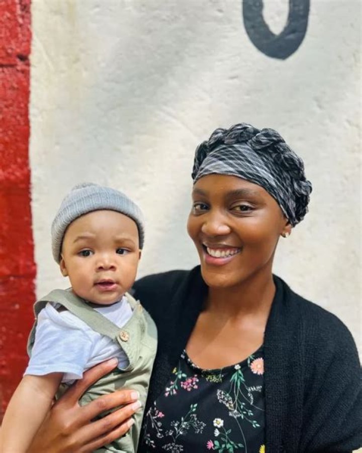 Blxst Biography: Age, Career, Wife, Parents, Songs & Net Worth