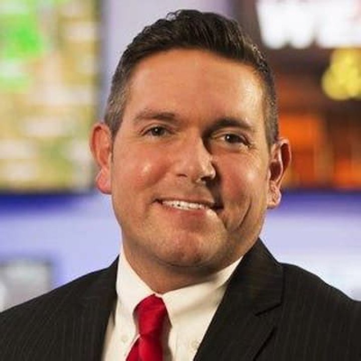 Brian Goode Bio, Wiki, Age, Height, Married, Children, WAVE 3 and Net Worth