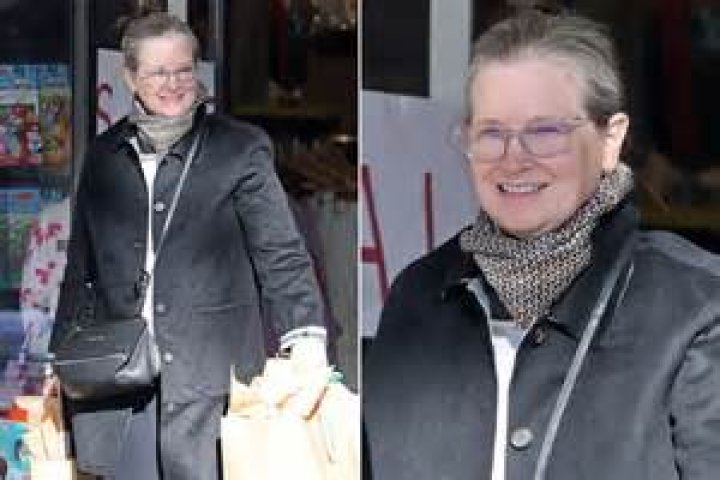 Bridget Fonda’s Net Worth After Retirement From Acting