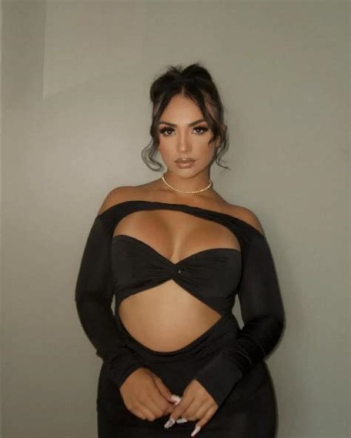 Camila Bernal Wiki, Biography, Net Worth, Dating, Boyfriend, Age, Height
