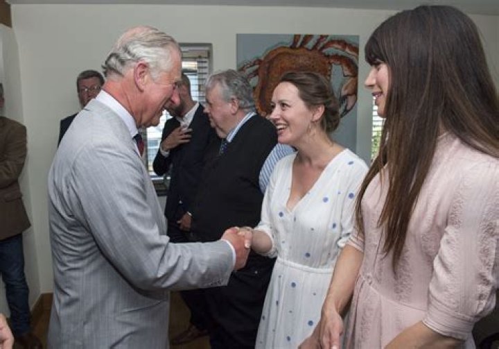 Caroline Catz Bio, Wiki, Age, Height, Family, Husband, Movies, and Net Worth.