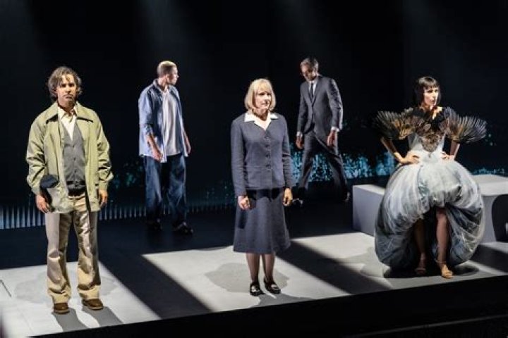 Catherine LeFrere Age, Wiki, Biography, Height, Partner, Instagram