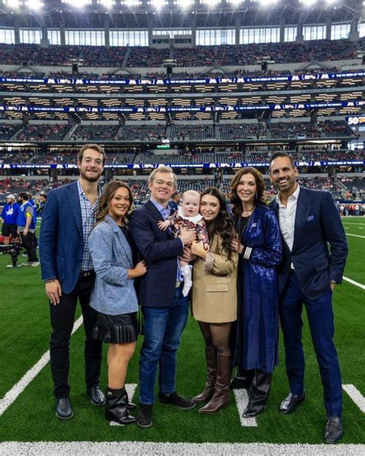 Charlotte Jones Anderson Bio, Family, Husband, Age and Dalla Cowboys