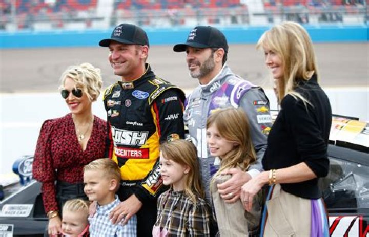 Clint Bowyer Wife Lorra Bowyer And Kids – What To Know About The Family Life Amid Accident