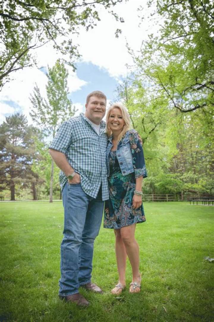 Clint Robertson Age, Family, HGTV, Bio, Wiki, Net Worth, Salary, Wife, Married