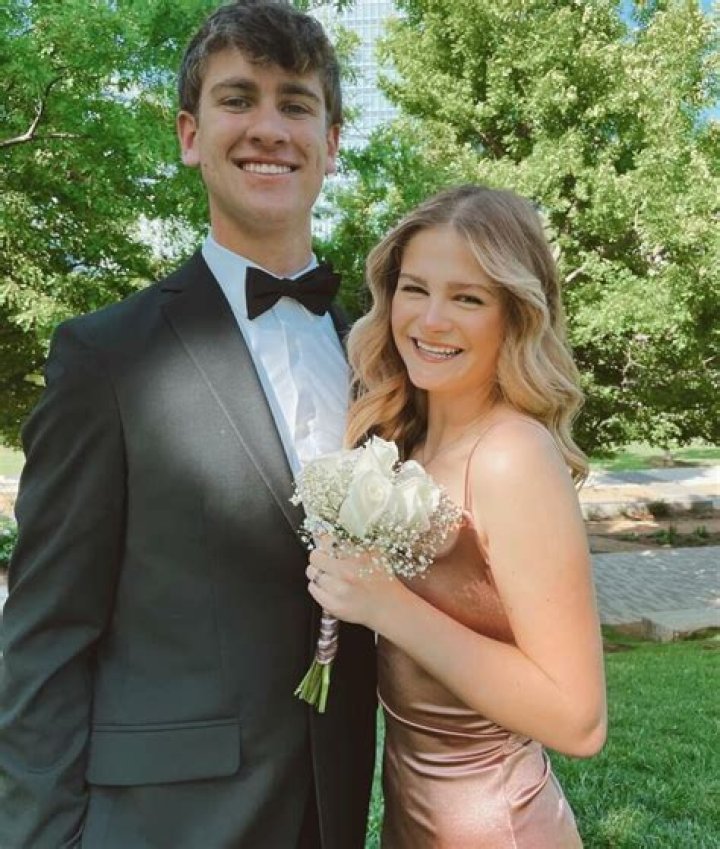 Cloakzy Wikipedia, Biography, Girlfriend Real Name and Net Worth: Is He Banned On Twitch?