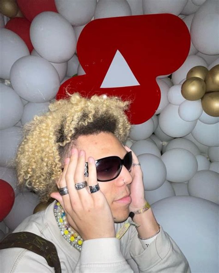 Corbin Cunningham (TikTok) Age, Biography, Height, Weight, Girlfriend, Net Worth