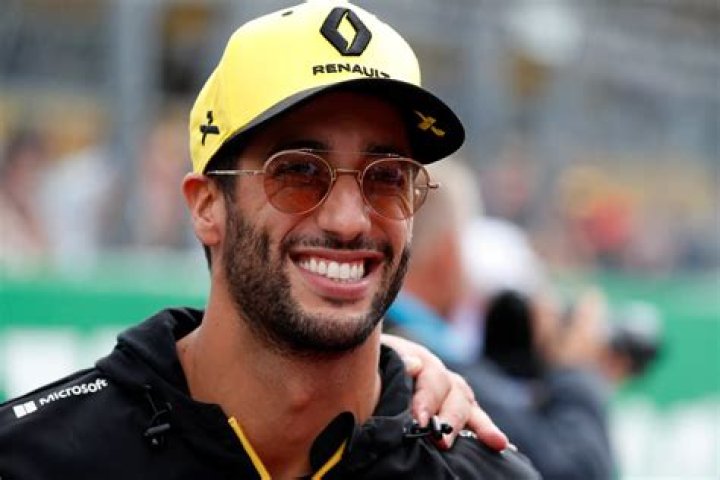 Daniel Ricciardo Age, Wiki, Biography, Wife, Children, Salary, Net Worth, Parents