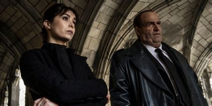 Death to Cast: What Is Wrong With Cristin Milioti Teeth? Her Family Details To Follow Up!