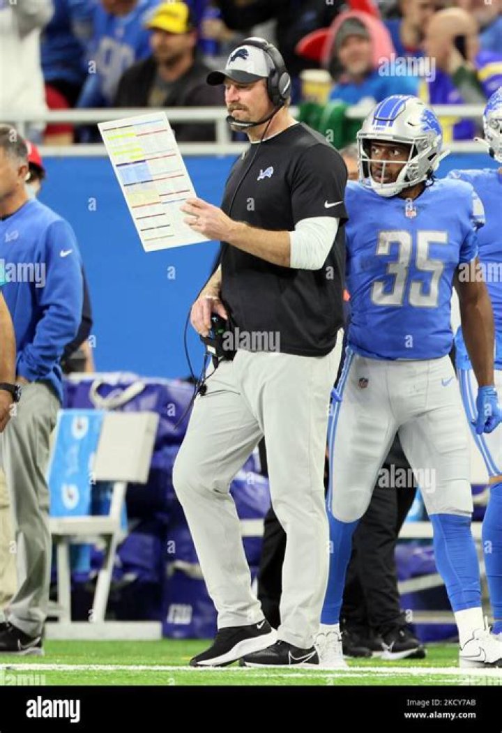 Detroit Lions Head Coach Salary and Coaching Staff 2023
