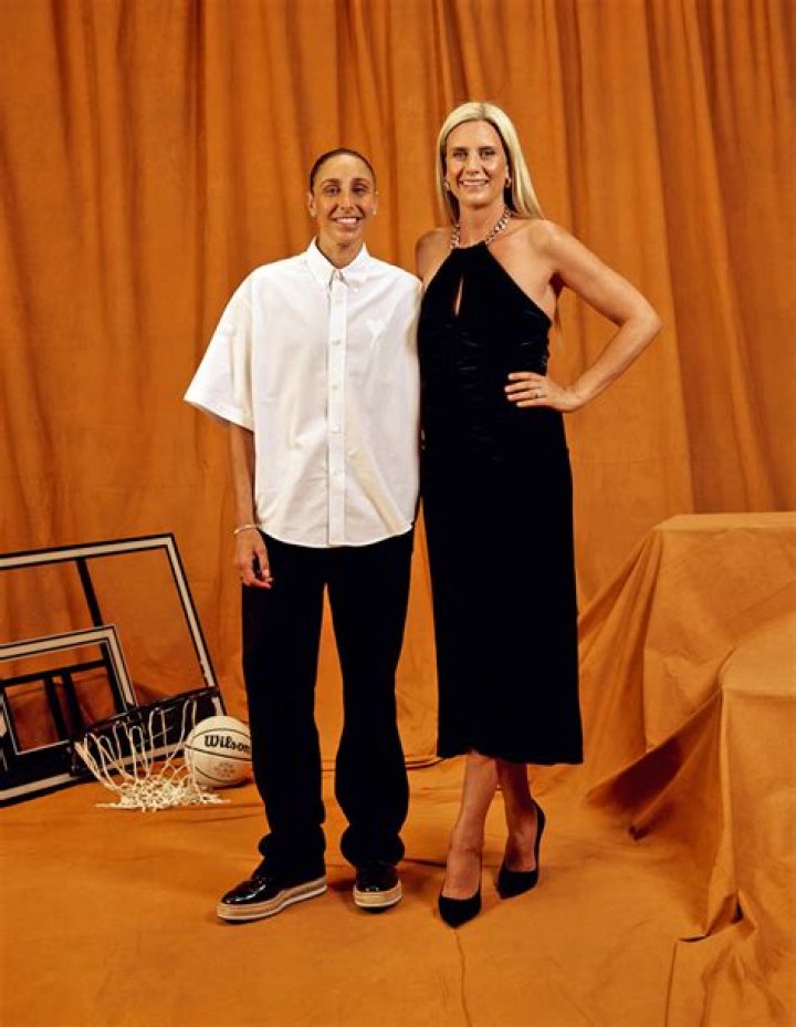 Diana Taurasi’s biography, net worth, fact, career, awards and life story