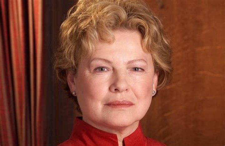 Dianne Wiest’s Net Worth, Biography, Career, Awards, Fact and Life Story