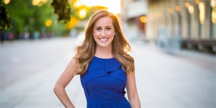 Did meteorologist for “WCCO”, Kylie Bearse, join 9NEWS? Her bio, wiki, age, engaged, married, husband, new job