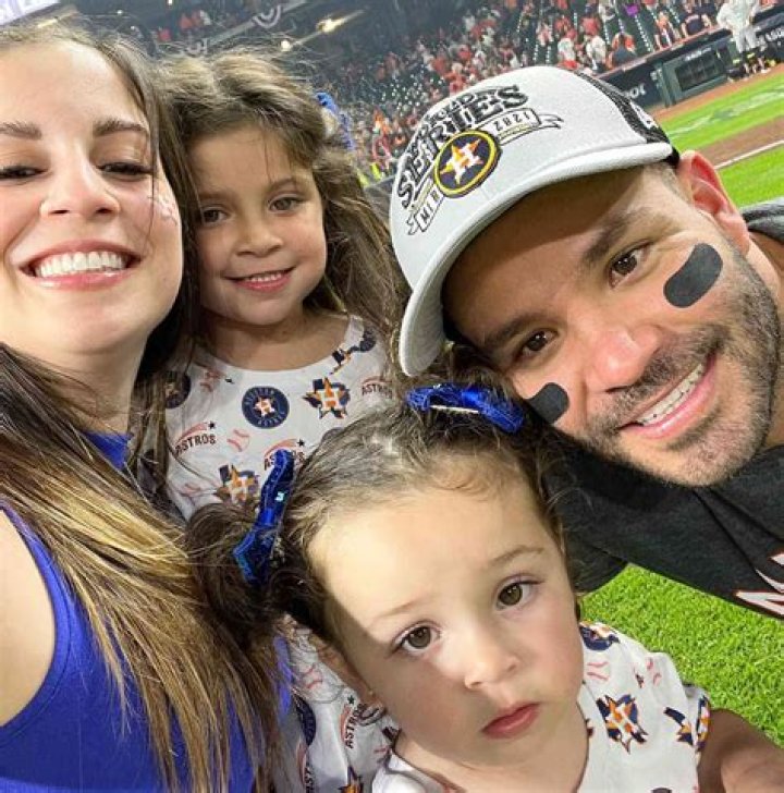 Does Altuve Have A Child? What is Jose Altuve’s Daughter’s Name?