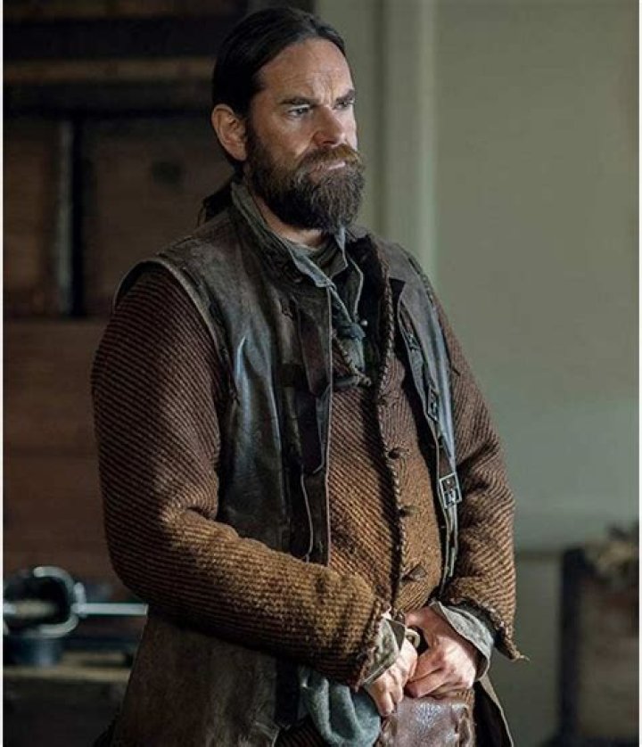 Duncan Lacroix Bio, Wiki, Age, Outlander, GOT, Movies and Net Worth.