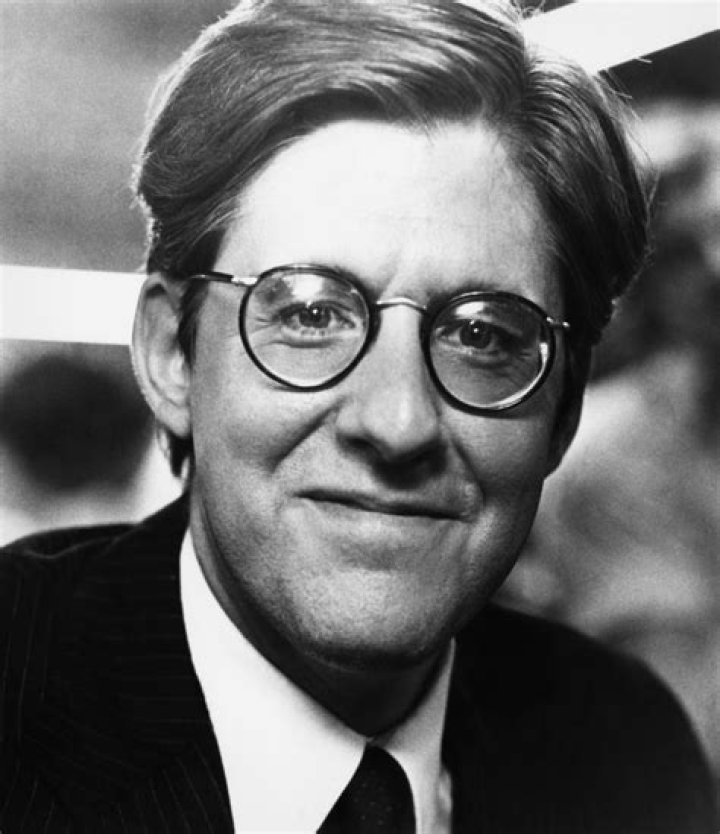 Edward Herrmann’s net worth, biography, fact, career, awards and life story
