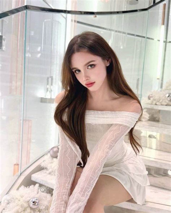 Elina Karimova Age, Height, Boyfriend, Biography, Net Worth, Family