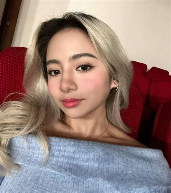 Ella Cruz