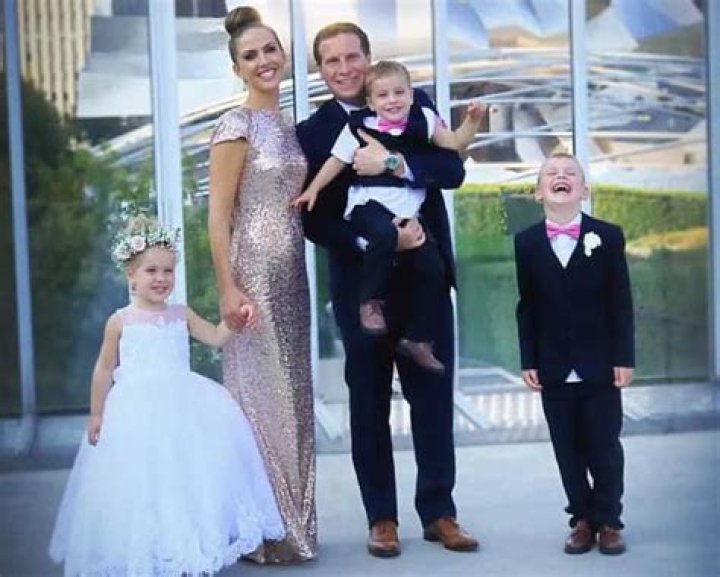 Emily Ishbia Net Worth: Mat Ishbia Wife Age, House And Children