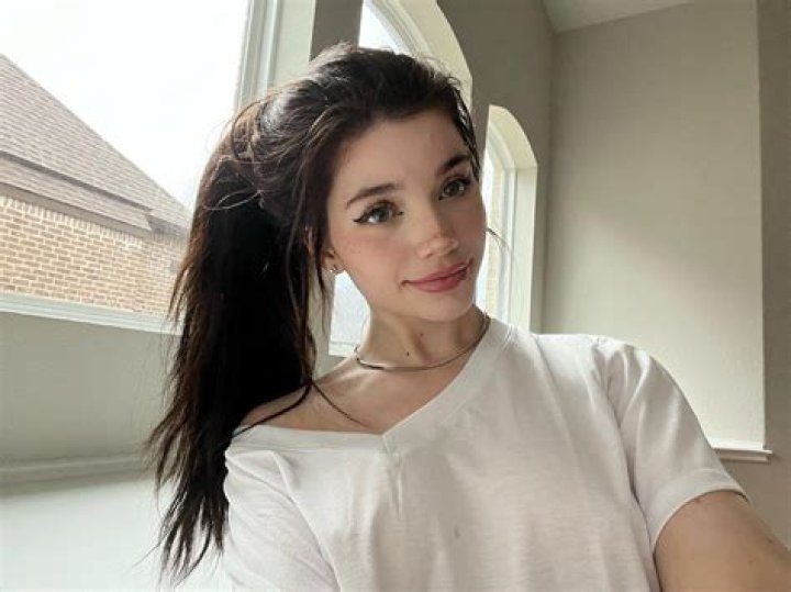 Emmyuh Age And Real Name: Who is Emmyuh Twitch?