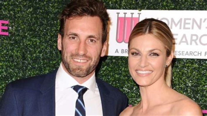 Erin Andrews: Husband, net worth, tattoos, smoking & body measurements