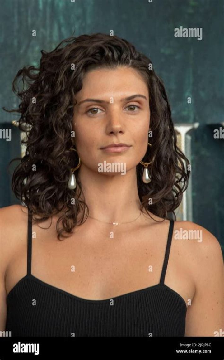 EVAN GIIA: Know Everything About Her