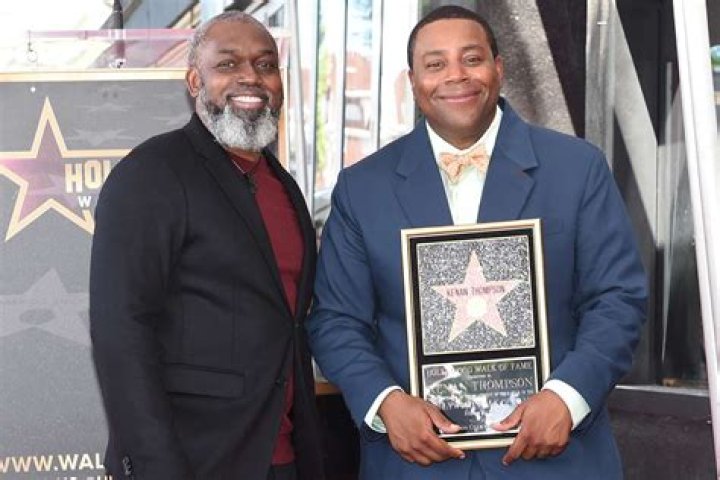Examining The Fame Kenan Thompson Achieved with SNL, Net Worth and Marriage