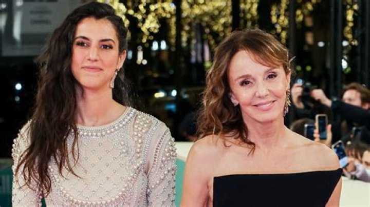 Fact Check: Who Is Philippine Leroy-Beaulieu Husband Richard Bean – Is She Married To Him?