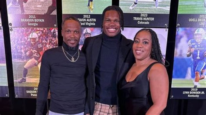Football: Travis Hunter Parents Girlfriend Age Height And Instagram