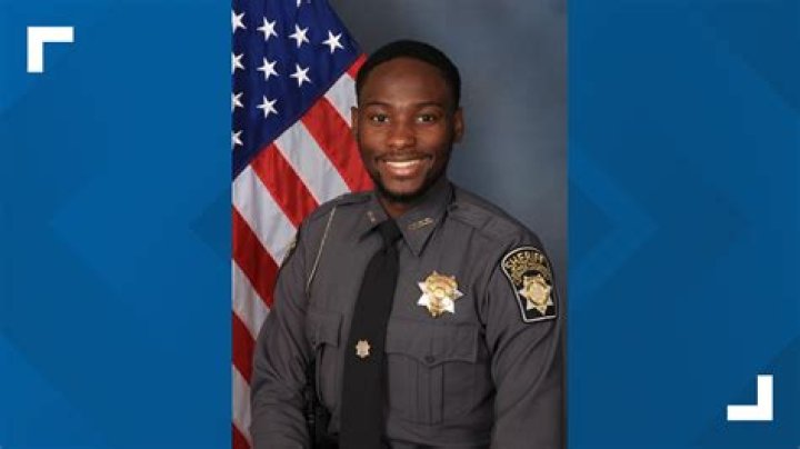 Grace Fulton Biography; Net Worth, Age, Height, Siblings, Parents, Boyfriend, Movies And TV Show