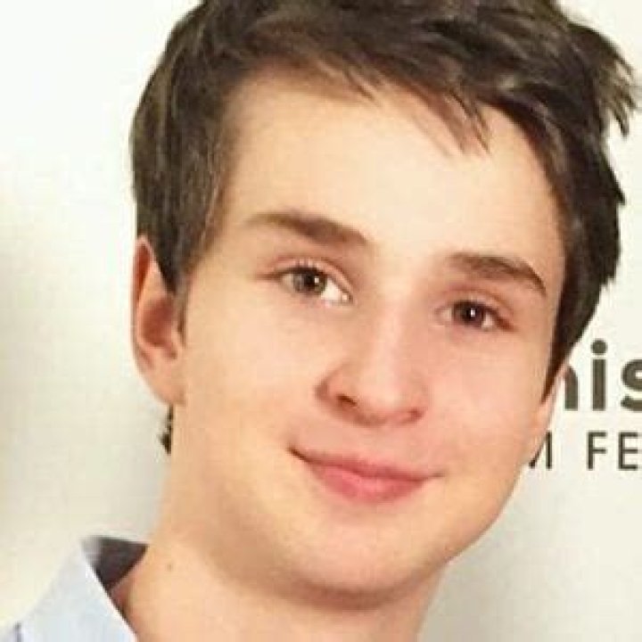 Grayson Maxwell Gurnsey Girlfriend Age, Wiki, Biography and Parents