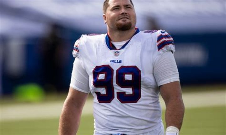 Harrison Phillips Salary, Net Worth, Contract, Weight, Height, Foundation, NFL Draft, PFF, 40 Time