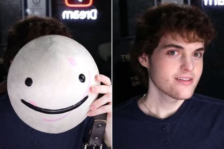 Has Probz Revealed His Face? Everything To Know About The YouTuber